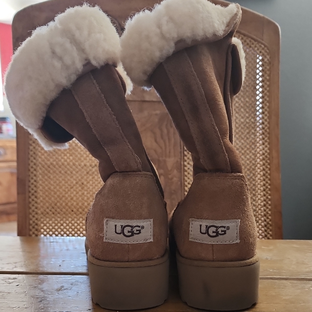 UGG Tan Winter Boots with Cream Lining